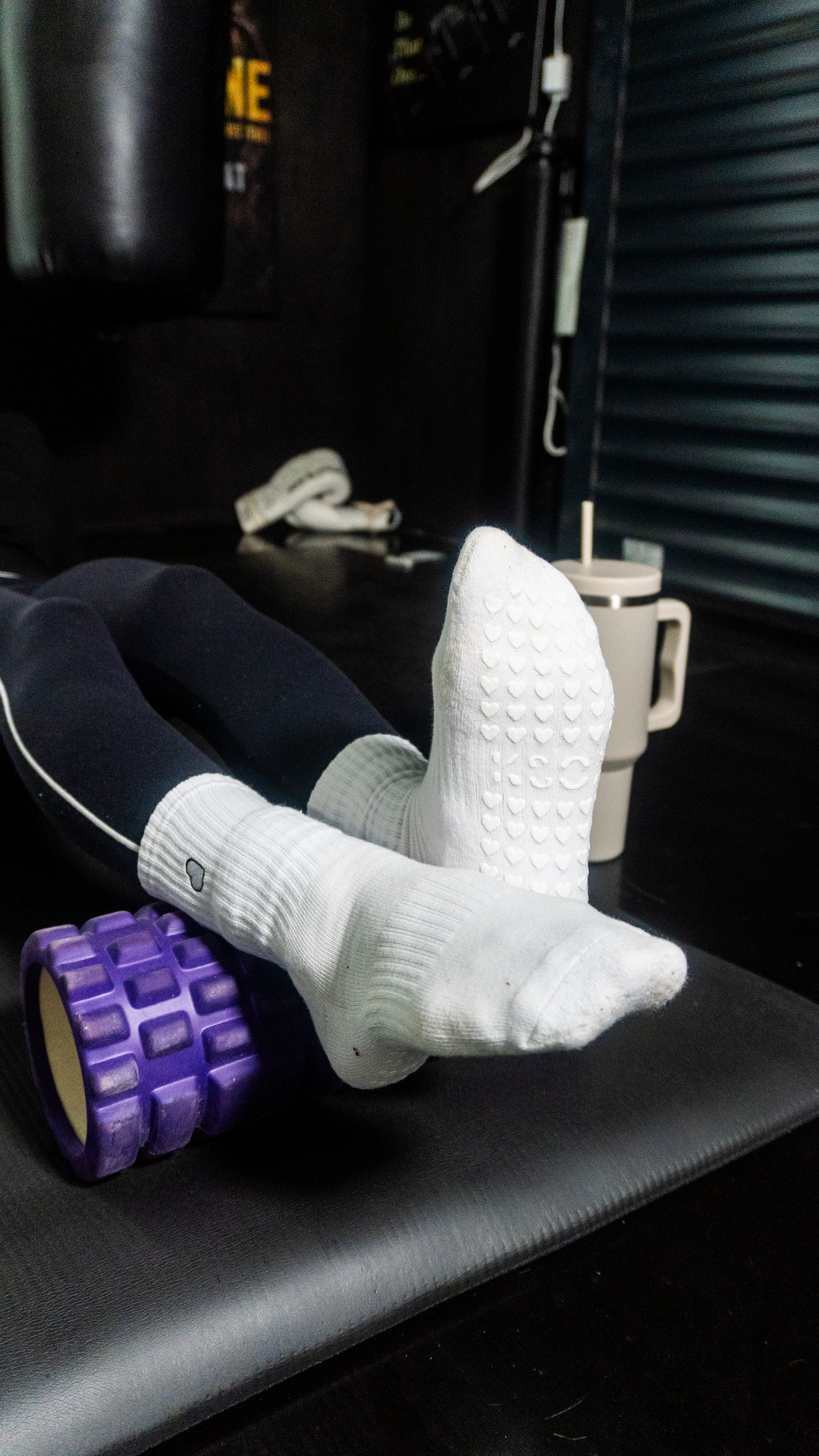 Women's grip socks